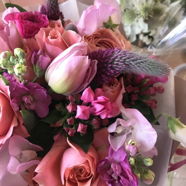 画像1: おまかせブーケ（ピンク）　3,000円 (1)