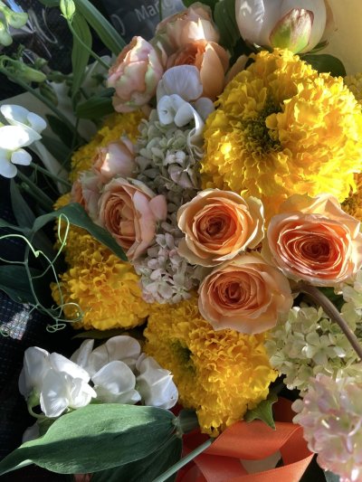 画像1: おまかせブーケ（イエロー・オレンジ）　5,000円
