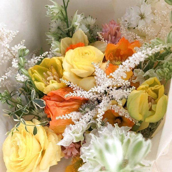 画像1: おまかせブーケ（イエロー・オレンジ）　5,000円 (1)