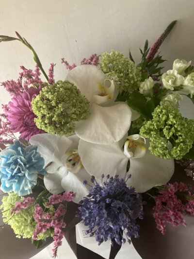 画像2: 【母の日限定商品】季節のお花の母の日アレンジメント